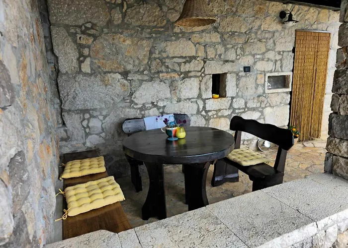 Holiday home Kuca Za Odmor Ameli Moscenicka Draga